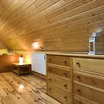 Chalet De Madera Sierra Nevada