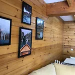 Chalet De Madera *